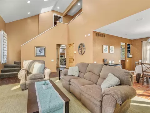 7447 Stacy Ct, Roscoe, IL 61073 photo 6