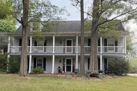 238 Council Fire Cir, Galena, IL 61036
