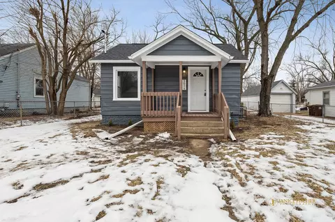 3016 7th St, Rockford, IL 61109