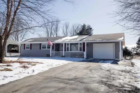 800 Monroe St, Hanover, IL 61041