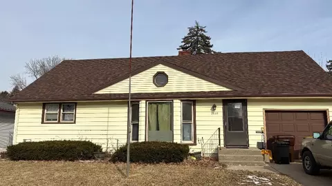 2622 Hooker Ave, Rockford, IL 61108