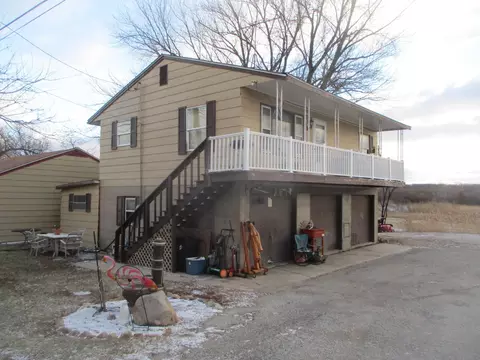 1862 N 2753rd Rd, Ottawa, IL 61350