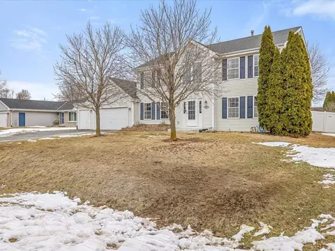 10853 Lemon Grass, Roscoe, IL 61073 photo 2