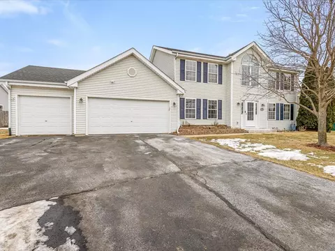 10853 Lemon Grass, Roscoe, IL 61073 photo 4