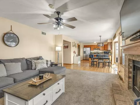 10853 Lemon Grass, Roscoe, IL 61073 photo 16