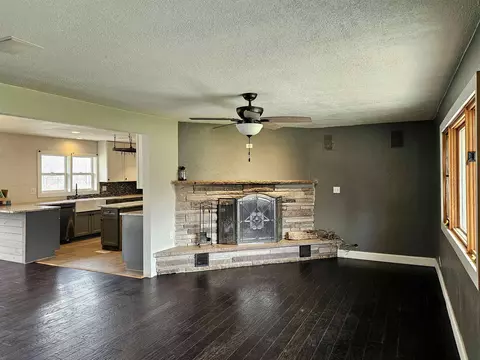 10582 Atwood Rd, Roscoe, IL 61073 photo 15