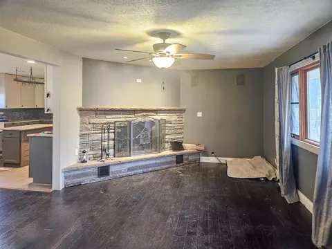 10582 Atwood Rd, Roscoe, IL 61073 photo 8