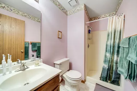 Bath - 6395 Greystone, Roscoe, IL 61073 photo 1 of 2