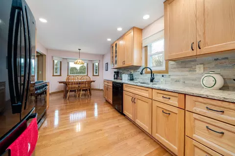 Kitchen - 6395 Greystone, Roscoe, IL 61073 photo 3 of 3