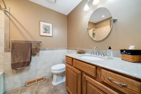 Bath - 6395 Greystone, Roscoe, IL 61073 photo 2 of 2