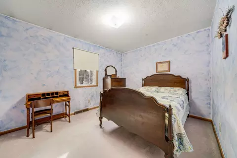 Bedroom - 6395 Greystone, Roscoe, IL 61073 photo 4 of 6