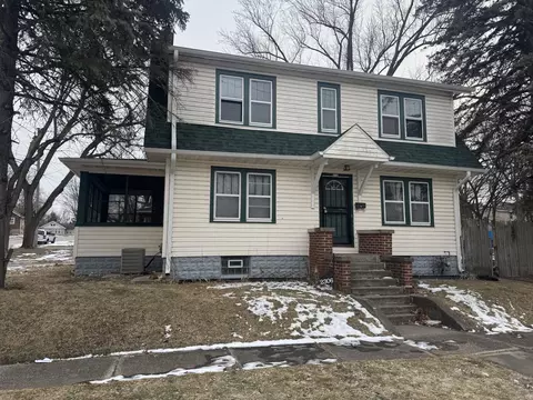 2306 Andrews St, Rockford, IL 61101