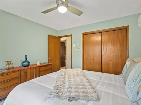 Bedroom - 548 Baintree Rd, Lake Summerset, IL 61019 photo 4 of 7