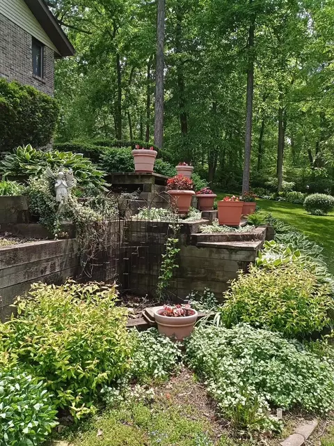 Exterior - 548 Baintree Rd, Lake Summerset, IL 61019 photo 20 of 30