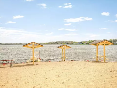 View/Area - 548 Baintree Rd, Lake Summerset, IL 61019 photo 4 of 7
