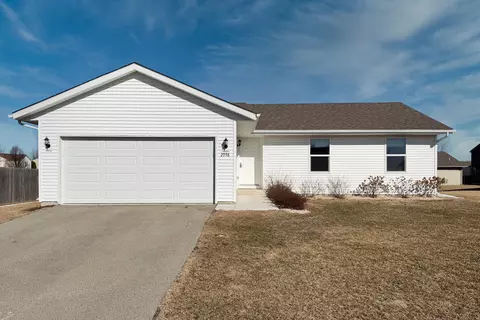 2958 Huntington Dr, Belvidere, IL 61008