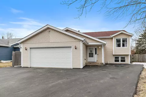 1317 12th Ave, Belvidere, IL 61008