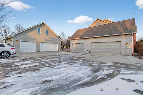 8306 E Crockett Rd, Roscoe, IL 61073 photo 61
