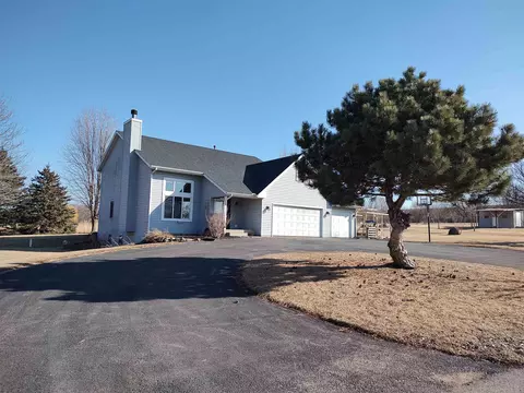 4777 Raymond Dr, Belvidere, IL 61008