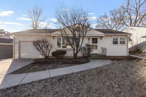 2025 24th St, Rockford, IL 61108