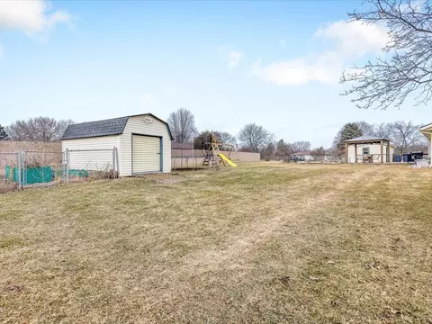11818 Balsa Ln, Roscoe, IL 61073 photo 42