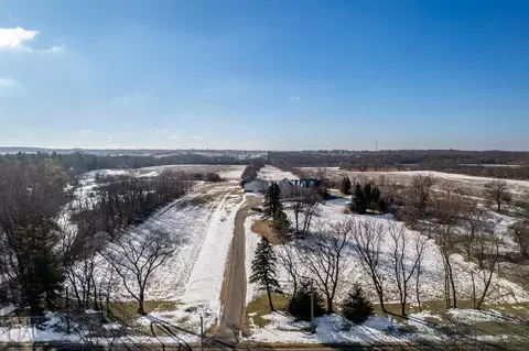 View/Area - 19905 State Line Rd, Harvard, IL 60033 photo 2 of 5