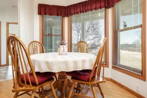 Dining - 19905 State Line Rd, Harvard, IL 60033 photo 1 of 4