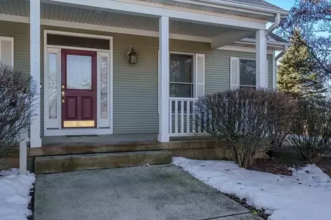 Exterior - 19905 State Line Rd, Harvard, IL 60033 photo 5 of 9