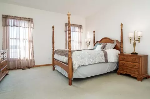Bedroom - 19905 State Line Rd, Harvard, IL 60033 photo 2 of 4