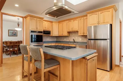 Kitchen - 19905 State Line Rd, Harvard, IL 60033 photo 2 of 2