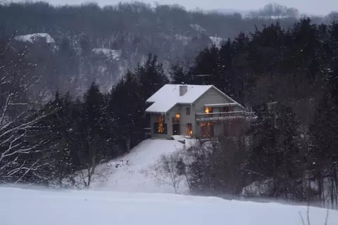 32 Tanager Ln, Galena, IL 61036