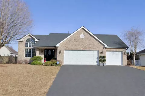 1865 Grandchester Pl, Rockford, IL 61107