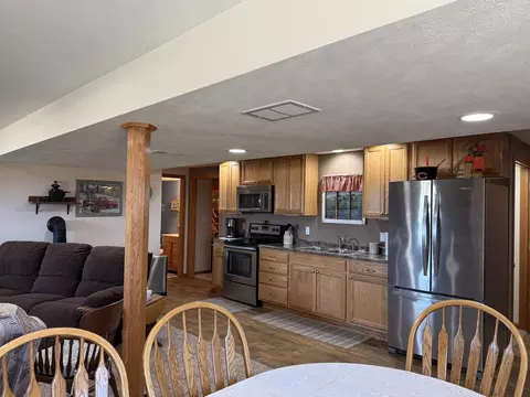 Kitchen - 633 Park View St, Pecatonica, IL 61063 photo 8 of 13