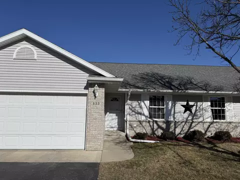 Exterior - 633 Park View St, Pecatonica, IL 61063 photo 16 of 16