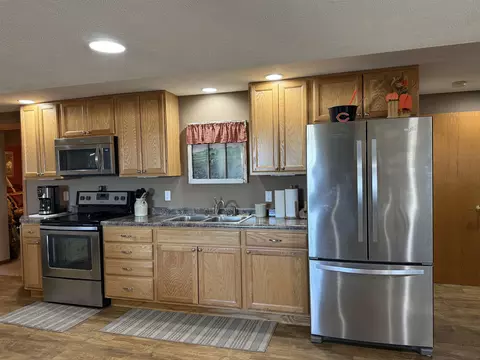 Kitchen - 633 Park View St, Pecatonica, IL 61063 photo 13 of 13