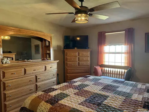 Bedroom - 633 Park View St, Pecatonica, IL 61063 photo 2 of 7