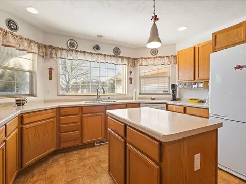 2272 Drexel Ave, Lake Summerset, IL 61019 photo 12