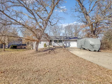 Exterior - 585 Knollwood Dr, Lake Summerset, IL 61019 photo 6 of 6
