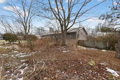 Exterior - 3941 Joan Drs, Roscoe, IL 61073 photo 2 of 3