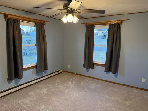 Bedroom - 2173 Eagle Dr, Freeport, IL 61032 photo 1 of 7