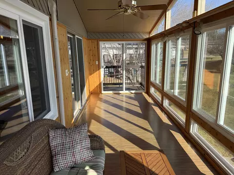 Exterior - 2173 Eagle Dr, Freeport, IL 61032 photo 4 of 7