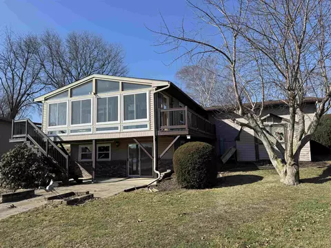 Other - 2173 Eagle Dr, Freeport, IL 61032 photo 4 of 6