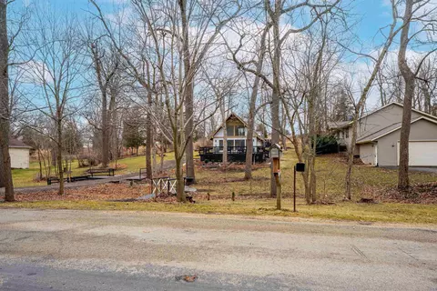 Exterior - 2217 Gainsboro Rd, Lake Summerset, IL 61019 photo 3 of 8