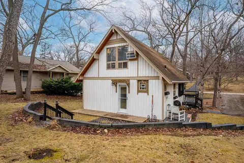 Exterior - 2217 Gainsboro Rd, Lake Summerset, IL 61019 photo 4 of 8