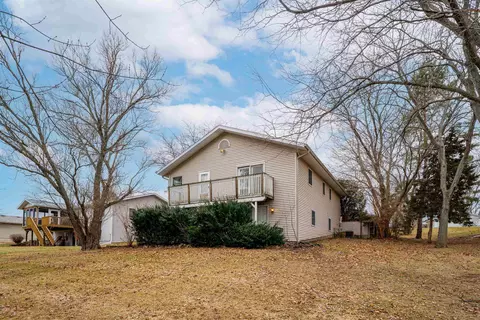 Exterior - 2354 Butternut Bnd, Lake Summerset, IL 61019 photo 6 of 7