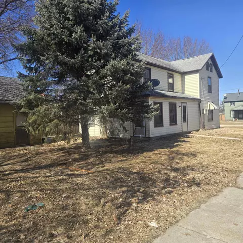 201 W 2nd St, Leaf River, IL 61047 photo 27