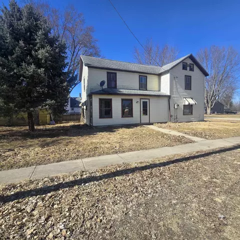201 W 2nd St, Leaf River, IL 61047 photo 29