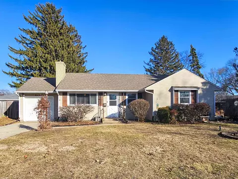 1111 Luther Ave, Rockford, IL 61107