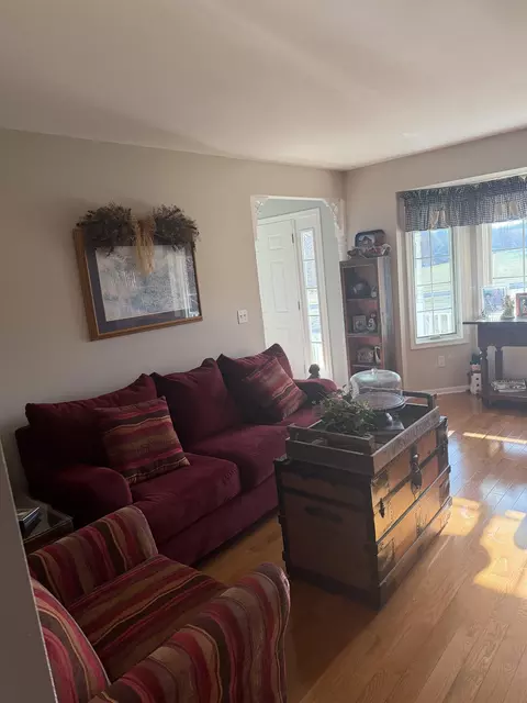 Living - 5206 E Hubbard Trl, Byron, IL 61010 photo 6 of 10