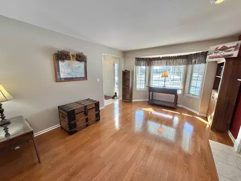 Living - 5206 E Hubbard Trl, Byron, IL 61010 photo 5 of 10